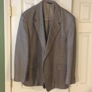 Men’s sports coat size 54R.